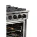 Detalhe do painel de botões e do forno iluminado do Fogão Austin Black 120 Crissair
