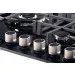 Detalhe dos botões cilíndricos em acabamento champanhe do Cooktop Crystal 75 Crissair